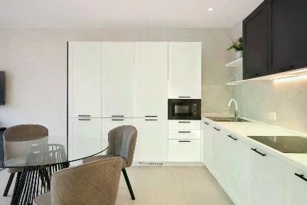 Продается 3-комн. квартира, 112,7 м²