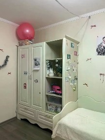 Продается 4-комн. квартира, 82 м²