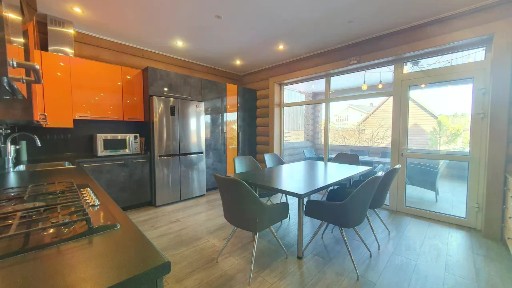 Продается 3-этажный коттедж, 322 м²