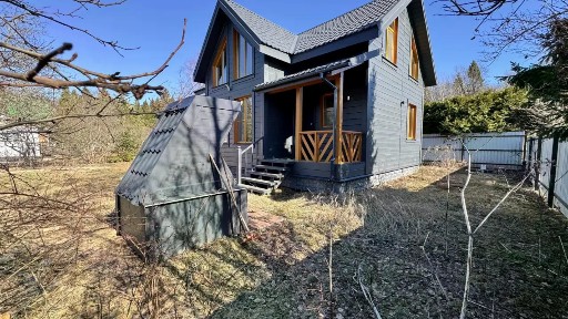 Продается 2-этажный дом, 175 м²