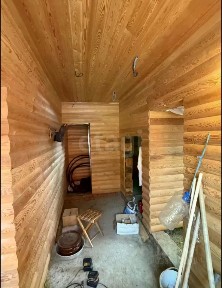 Продается 3-этажный дом, 411 м²