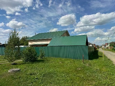Продается 0,99 часть 2-этажного дома, 135 м²