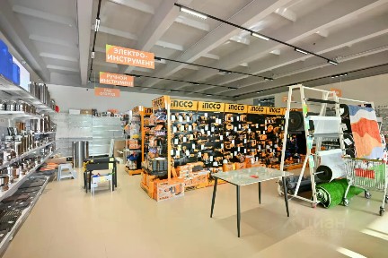 Сдается помещение свободного назначения, 1 400 м²