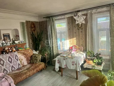 Продается 2-комн. квартира, 72,8 м²