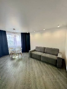 Продается 1-комн. квартира, 42 м²
