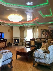 Сдается 4-комн. квартира, 160 м²
