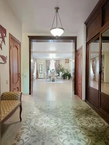 Продается 2-этажный дом, 270,6 м²