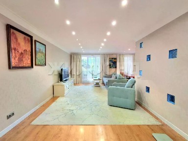 Продается 3-комн. квартира, 103 м²