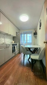 Продается 4-комн. квартира, 81,7 м²