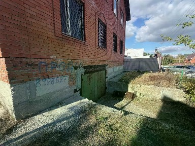 Продается 2-этажный дом, 600 м²
