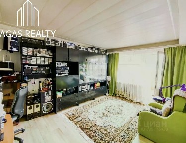 Продается 3-комн. квартира, 64,4 м²