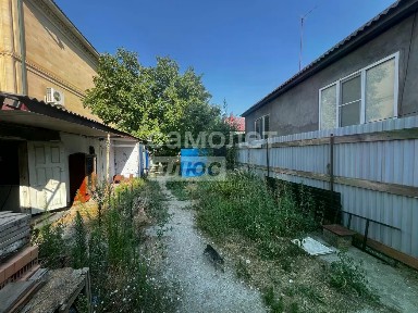 Продается 1-этажный дом, 350 м²