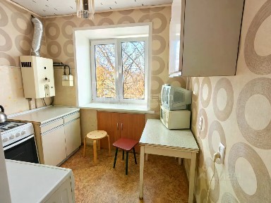 Продается 4-комн. квартира, 61,1 м²