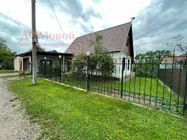 Продается 2-этажный дом, 140 м²