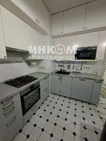 Продается 3-комн. квартира, 76 м²