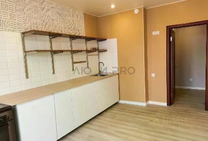 Продается 2-комн. квартира, 77,7 м²