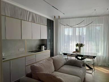 Продается 4-комн. квартира, 92 м²