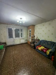 Омская область, Омск, Кировский, мкр. 6-й, бул. Зеленый, 4
