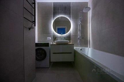Продается 4-комн. квартира, 61 м²