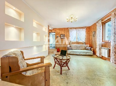 Продается 2-этажный коттедж, 140 м²