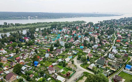 Продается 2-этажный коттедж, 181 м²
