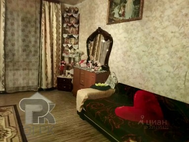 Сдается 2-этажный дом, 230 м²