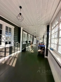 Сдается 2-этажный дом, 187 м²