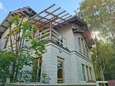 Сдается 2-этажный дом, 175 м²