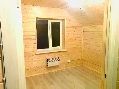 Сдается 2-этажный дом, 90 м²