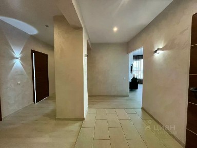 Сдается 4-комн. квартира, 135,6 м²