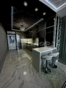 Продается 4-комн. квартира, 114 м²