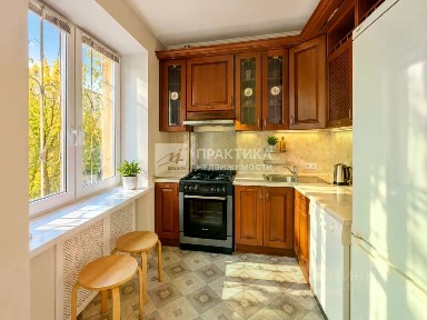 Сдается 4-комн. квартира, 85 м²