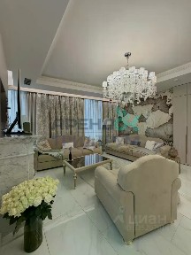 Сдается 4-комн. квартира, 165 м²