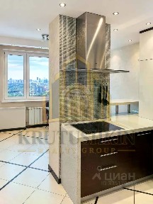 Сдается 4-комн. квартира, 129 м²