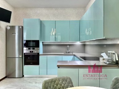 Сдается 1-комн. квартира, 65,9 м²