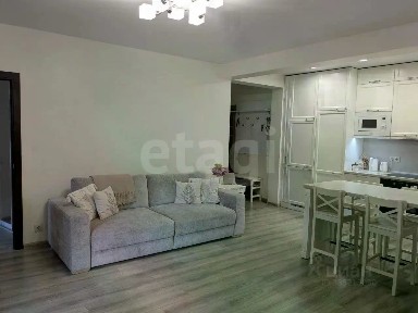 Продается 2-комн. квартира, 97 м²