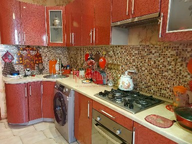 Продается 3-комн. квартира, 94 м²