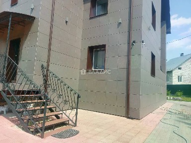 Продается 3-этажный дом, 277,6 м²
