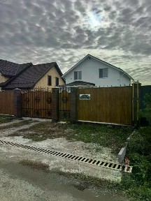 Продается 2-этажный дом, 180,7 м²
