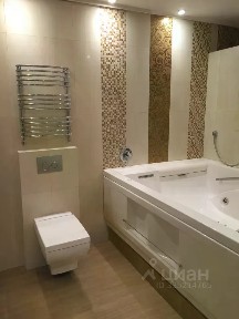 Продается 4-комн. квартира, 137 м²