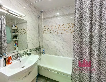 Продается 3-комн. квартира, 58,6 м²