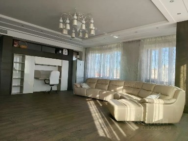 Продается 3-комн. квартира, 152 м²