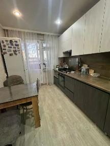 Продается 3-комн. квартира, 70 м²