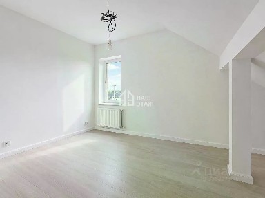 Продается 3-этажный дом, 211 м²