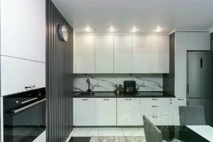 Продается 3-комн. квартира, 72 м²