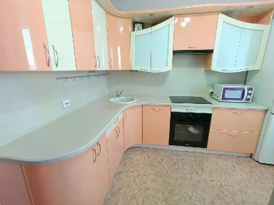 Продается 2-комн. квартира, 53,3 м²