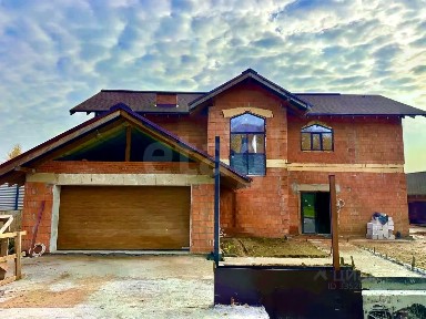 Продается 2-этажный дом, 352,2 м²