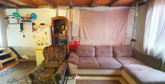 Продается 1/2 часть дома, 72 м²