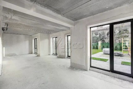 Продается 2-этажный коттедж, 358 м²