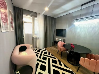 Продается 2-комн. квартира, 53 м²
